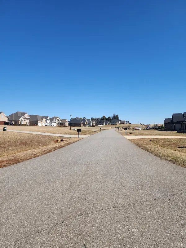 0 Bradford Crossing RD #Lot 32, Goode, VA 24556