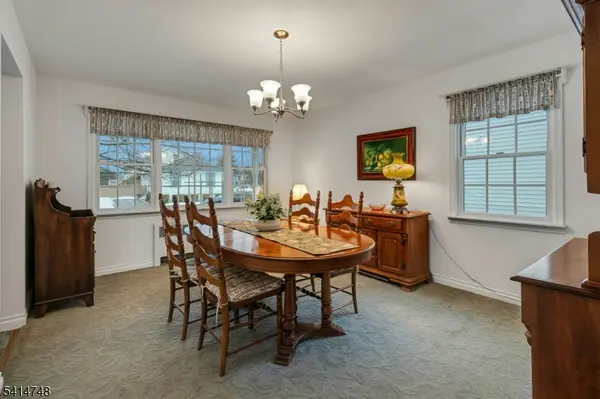 101 Schuyler Ave, Pompton Lakes Boro, NJ 07442