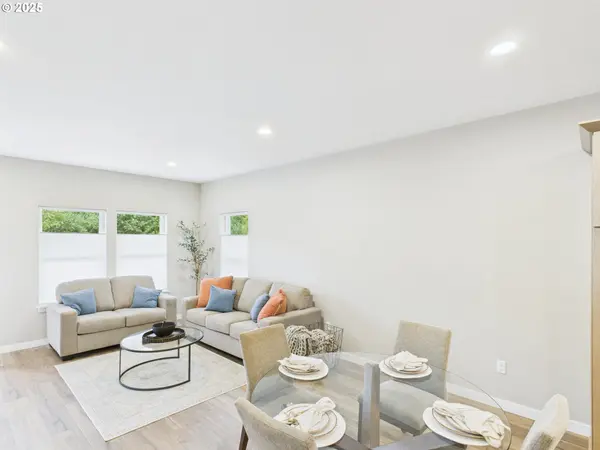 1269 Avenue D, Seaside, OR 97138