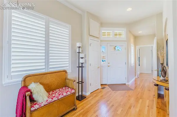 10180 CLOVERCREST DR, Colorado Springs, CO 80920