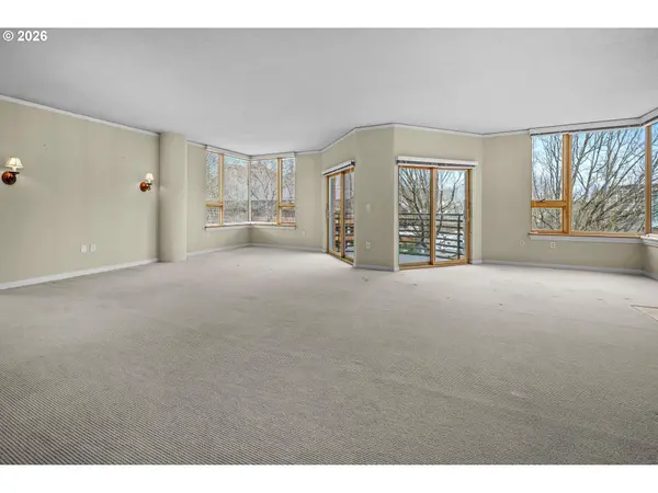 1132 SW 19TH AVE #411, Portland, OR 97205