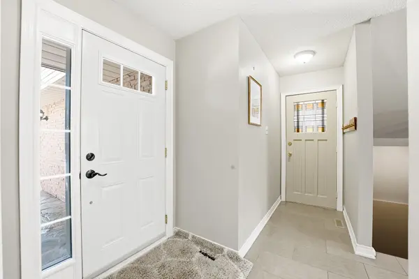 1757 Shadybrook DR, Pickering, ON L1V 3A6