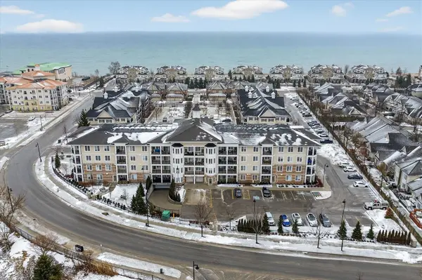 65 Shipway AVE #214, Clarington, ON L1B 0W2