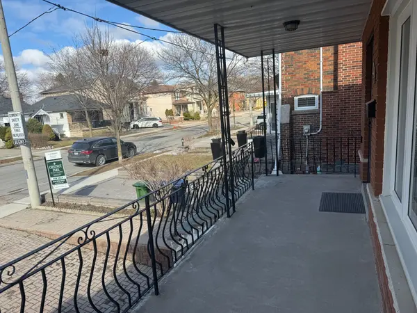 49 Woodville AVE, Toronto E03, ON M4K 2J5