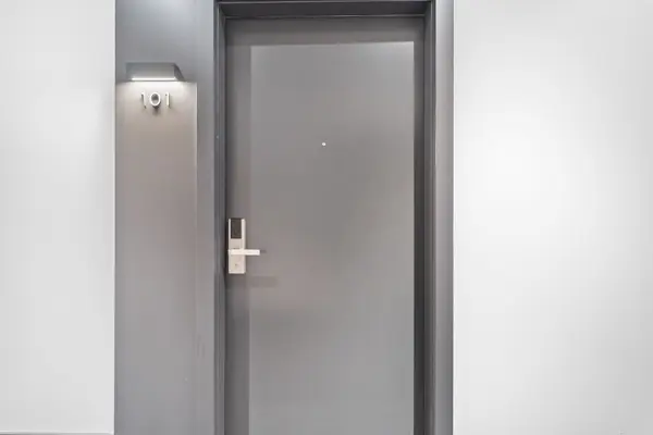 38 Gandhi LN #101B, Markham, ON L3T 0G9