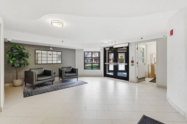 3060 Rotary WAY #226, Burlington, ON L7M 0G9