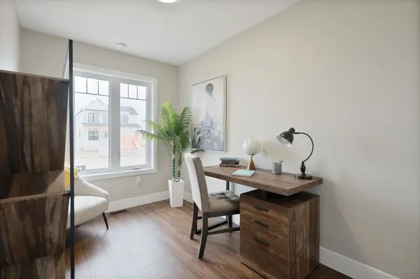 27 Sheldabren ST, North Middlesex, ON N0M 1A0