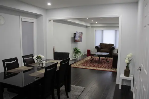 51 Mullholland AVE, Cambridge, ON N3H 5L5