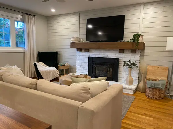 1237 Vancouver AVE, Hunt Club - South Keys And Area, ON K1V 6V2