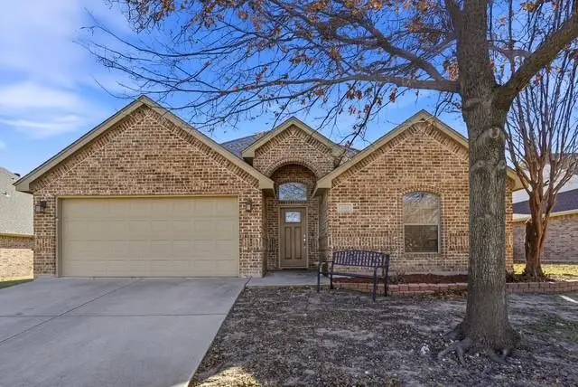 368 Lockwood Lane, Weatherford, TX 76087