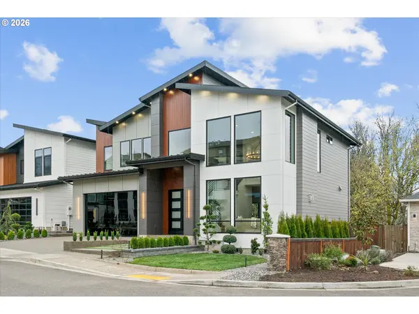 590 W U ST, Washougal, WA 98671