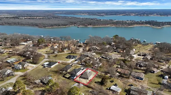 200 Harris Harbor Road, East Tawakoni, TX 75472