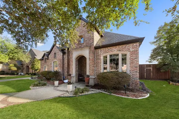 2375 Lake Forest Drive, Rockwall, TX 75087