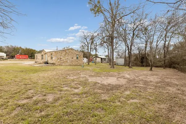 153 Buckboard Trail, Weatherford, TX 76087