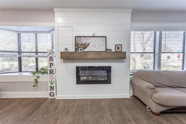 1903 N Weaver Street, Gainesville, TX 76240