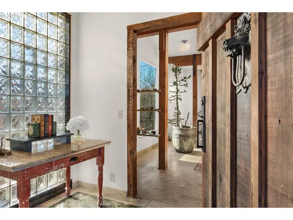 88952 DELLMOOR LOOP, Warrenton, OR 97146