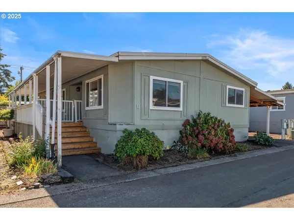 7455 SE KING RD #11, Milwaukie, OR 97222