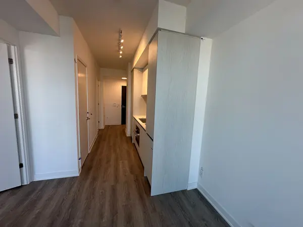 180 Front ST E #2802, Toronto C08, ON M5A 0A9