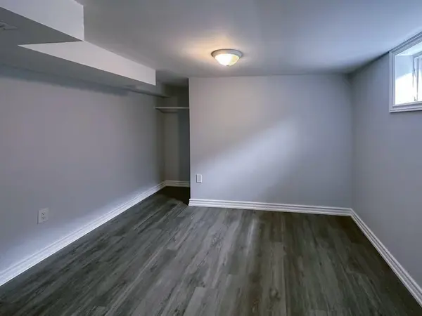 87 Cadillac AVE S ##Basement, Oshawa, ON L1H 5Z3