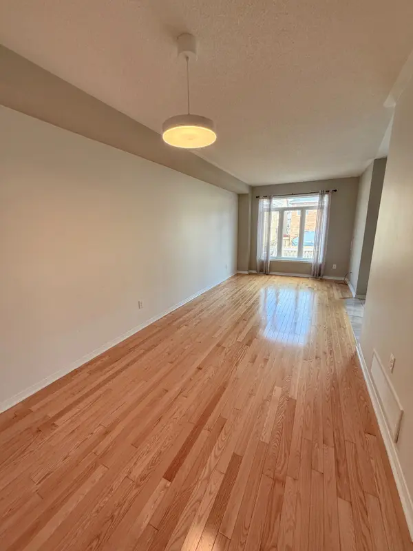 35 White Spruce CRES, Vaughan, ON L6A 4C5