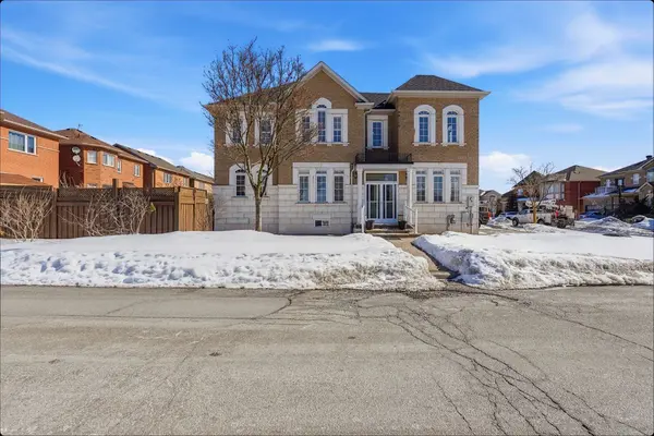 108 Saint Francis AVE, Vaughan, ON L4H 2B8