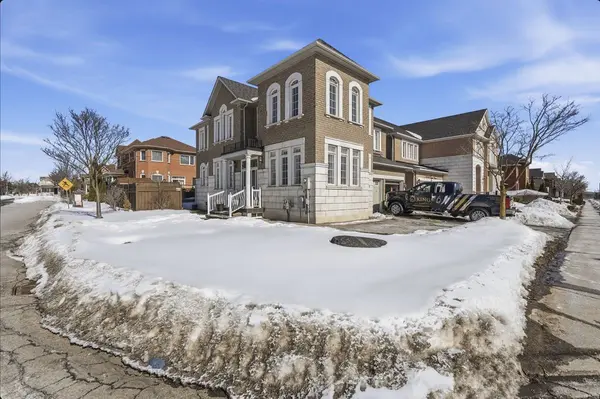 108 Saint Francis AVE, Vaughan, ON L4H 2B8