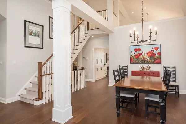 4155 Stonebridge CRES, Burlington, ON L7M 4N2