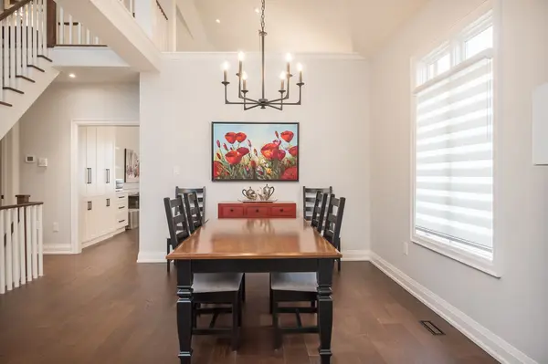 4155 Stonebridge CRES, Burlington, ON L7M 4N2