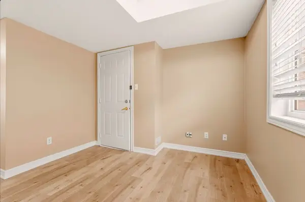 33 October PL, Brampton, ON L6Y 0R6