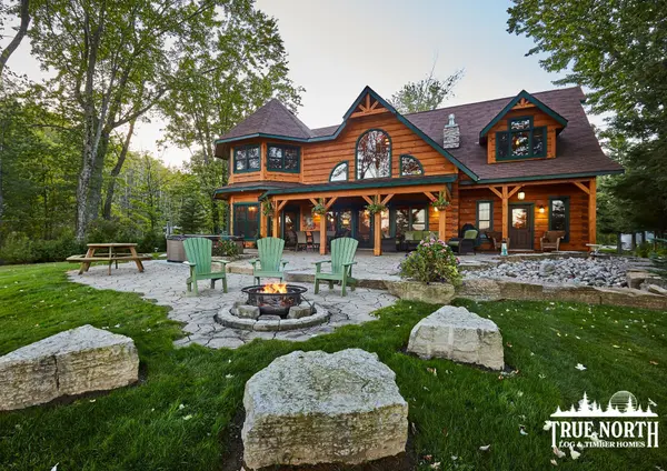 1040 7TH HEAVEN LN, Bracebridge, ON P1L 1X2