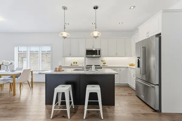 30 Serenity PL, Huntsville, ON P1H 0C4