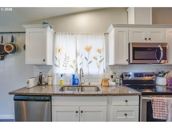 4605 NE 161ST AVE, Vancouver, WA 98682