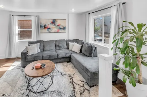 1355 Hamilton St, Elizabeth City, NJ 07208