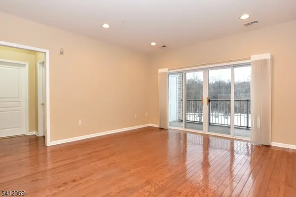 10123 Warrens Way, Wanaque Boro, NJ 07465