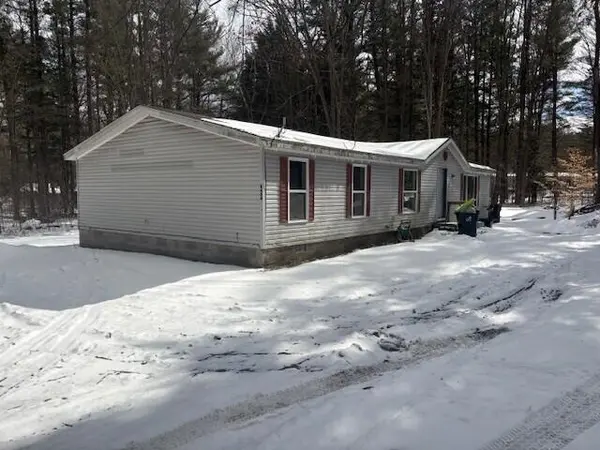8404 Independence AVE, Clam Lake Twp, MI 49601