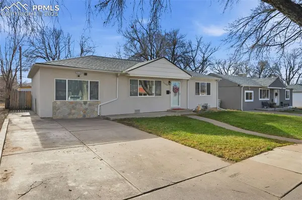 1208 Alexander CIR,  Pueblo,  CO 81001