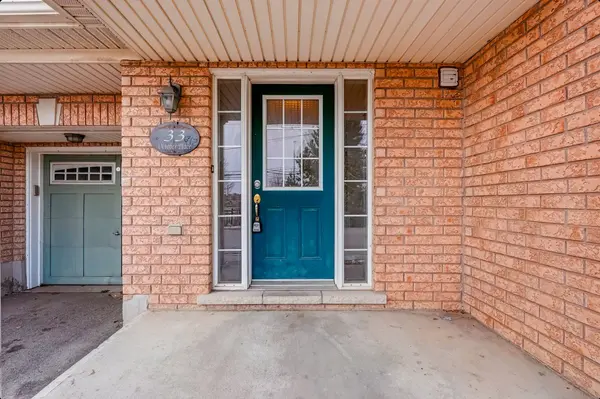 33 October PL, Brampton, ON L6Y 0R6