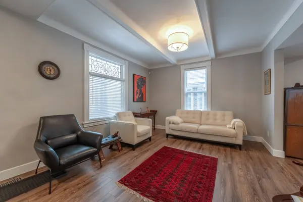 87 Elgin ST, St. Thomas, ON N5R 3M3