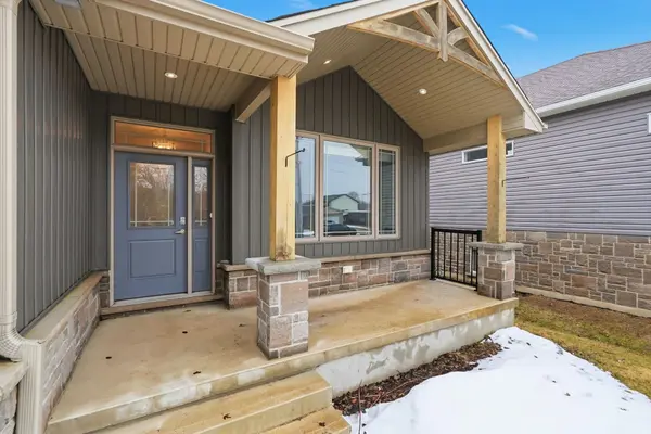 56 Chesley ST, Saugeen Shores, ON N0H 2L0