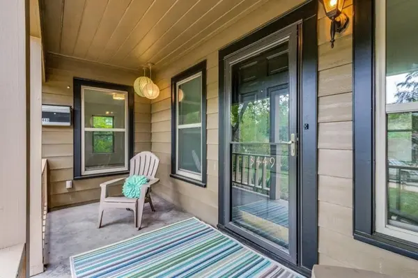 3449 Oak Creek Circle, Dallas, TX 75227