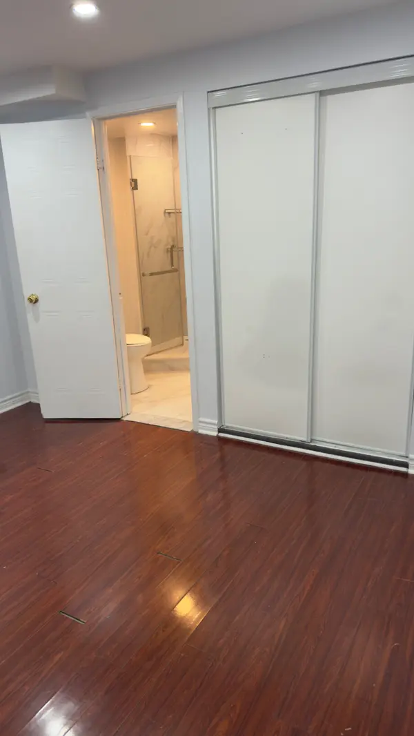 37 Rotherglen RD N #Bsmt, Ajax, ON L1T 1S8