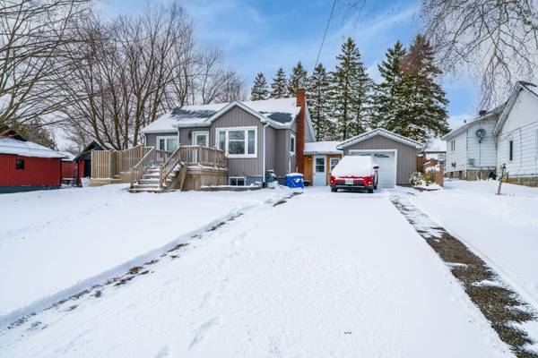 185 Cameron ST W, Brock, ON L0E 1E0