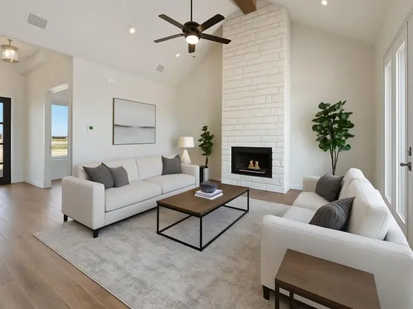 412 COLLUM View, Azle, TX 76020