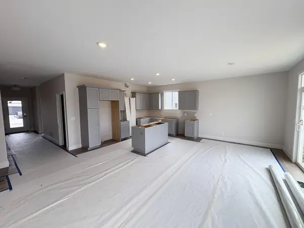 4501 Coneflower CT SE, City Of Kentwood, MI 49512