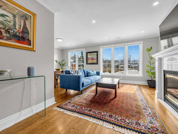 44 Lowcrest BLVD, Toronto E05, ON M1T 1K5