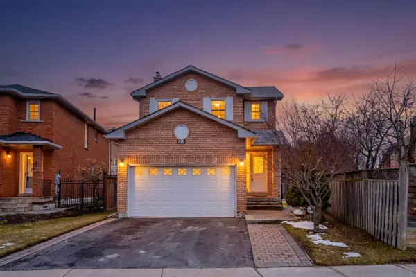 80 Summitcrest DR, Richmond Hill, ON L4S 1A8