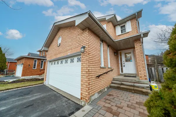 80 Summitcrest DR, Richmond Hill, ON L4S 1A8