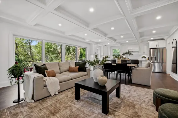 128 Buckingham AVE, Oshawa, ON L1G 2K5