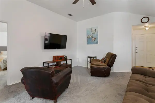 11705 Cottontail Drive, Fort Worth, TX 76244