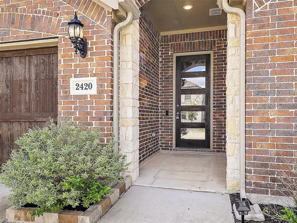 2420 Valley Lane, Carrollton, TX 75010